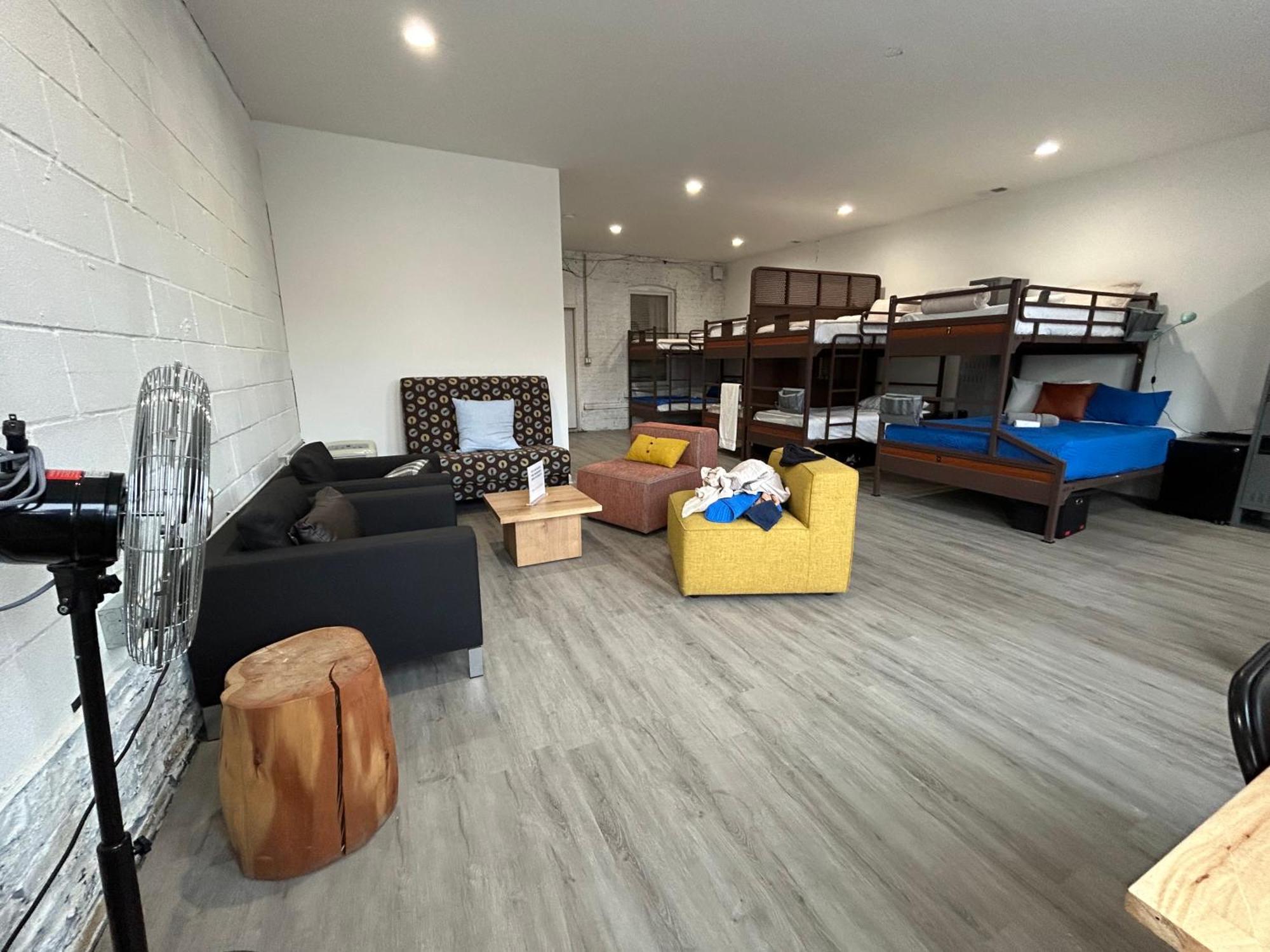 Stay 424 Hostel シカゴ エクステリア 写真